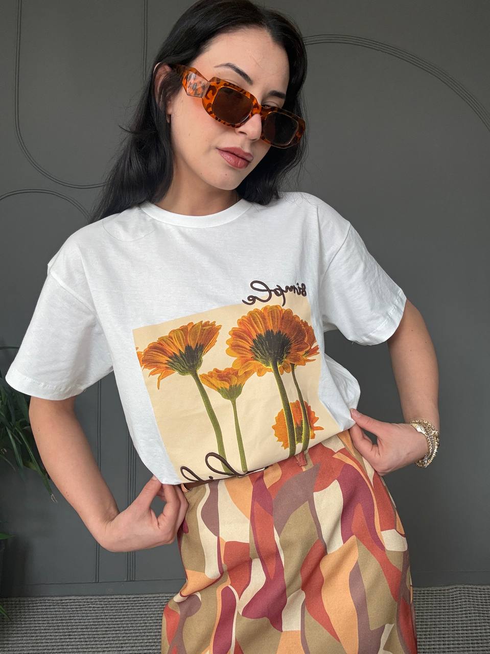 Çiçek Baskılı T-Shirt